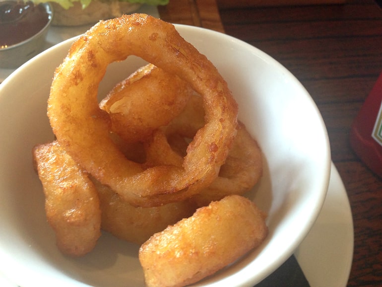 Prince george pub tattenhoe milton keynes review onion rings