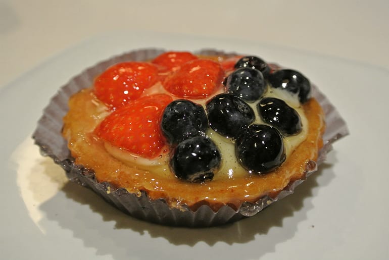 Helsinki Fazer cake berry tarte