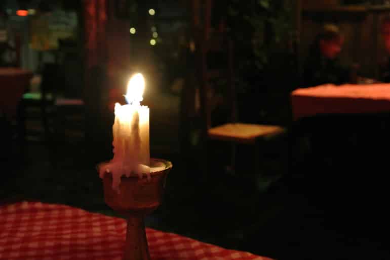 Helsinki Zetor bar candle