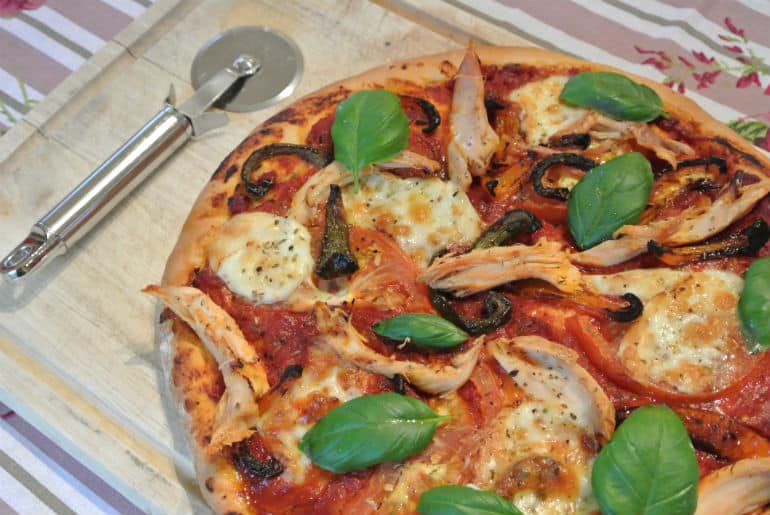Rustic deep dish pizza recipe chicken peppers basil