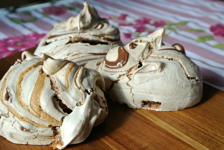 Peanut butter nutella meringue swirl recipe